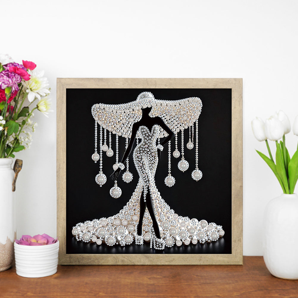 Elegant Lady - Special Shaped Drill Diamond Painting 30*30CM