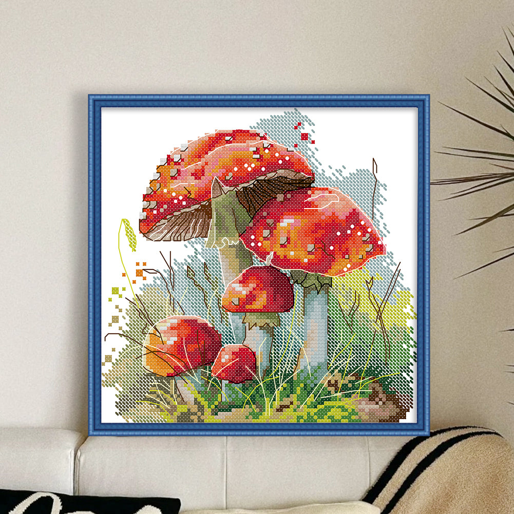Red Mushrooms In The Grass - 14CT Stamped Cross Stitch 21*21CM(Joy Sunday)