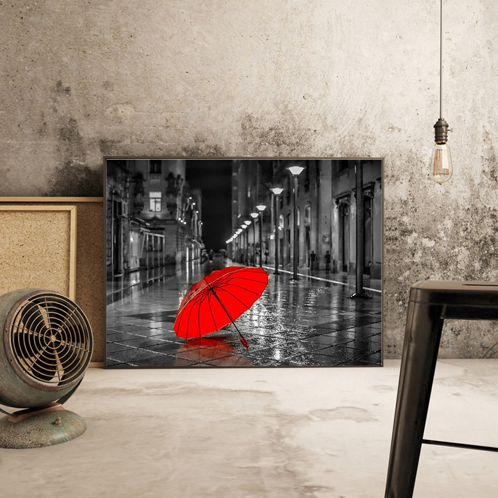 Red Umbrella On The Rainy Night Street - Full Round Drill Diamond Painting 40*30CM