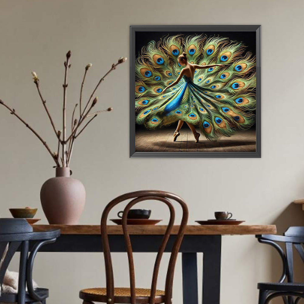 Peacock Girl - Full Round Drill Diamond Painting 40*40CM