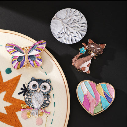 Cross Stitch Needle Minder Magnetic Needle Nanny for Fridge Decor (Cat)