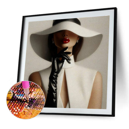 Elegant Woman - Full Round Drill Diamond Painting 30*30CM