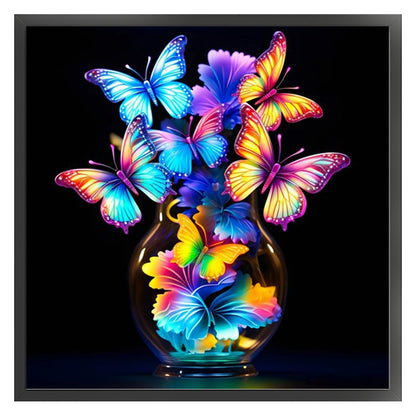 Glow-In-The-Dark Butterfly Vase - 11CT Stamped Cross Stitch 40*40CM