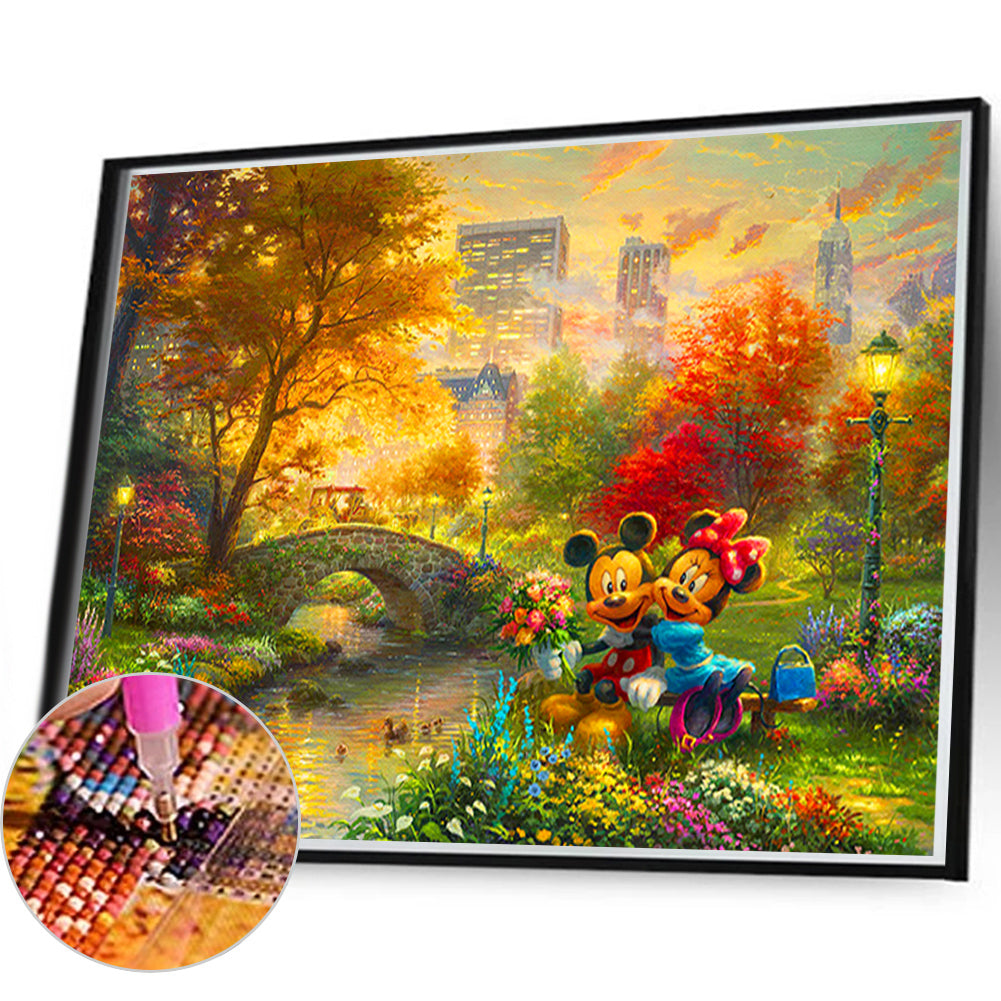 Mickey Mouse And Minnie Mouse By The River - Full Round Drill Diamond Painting 80*60CM