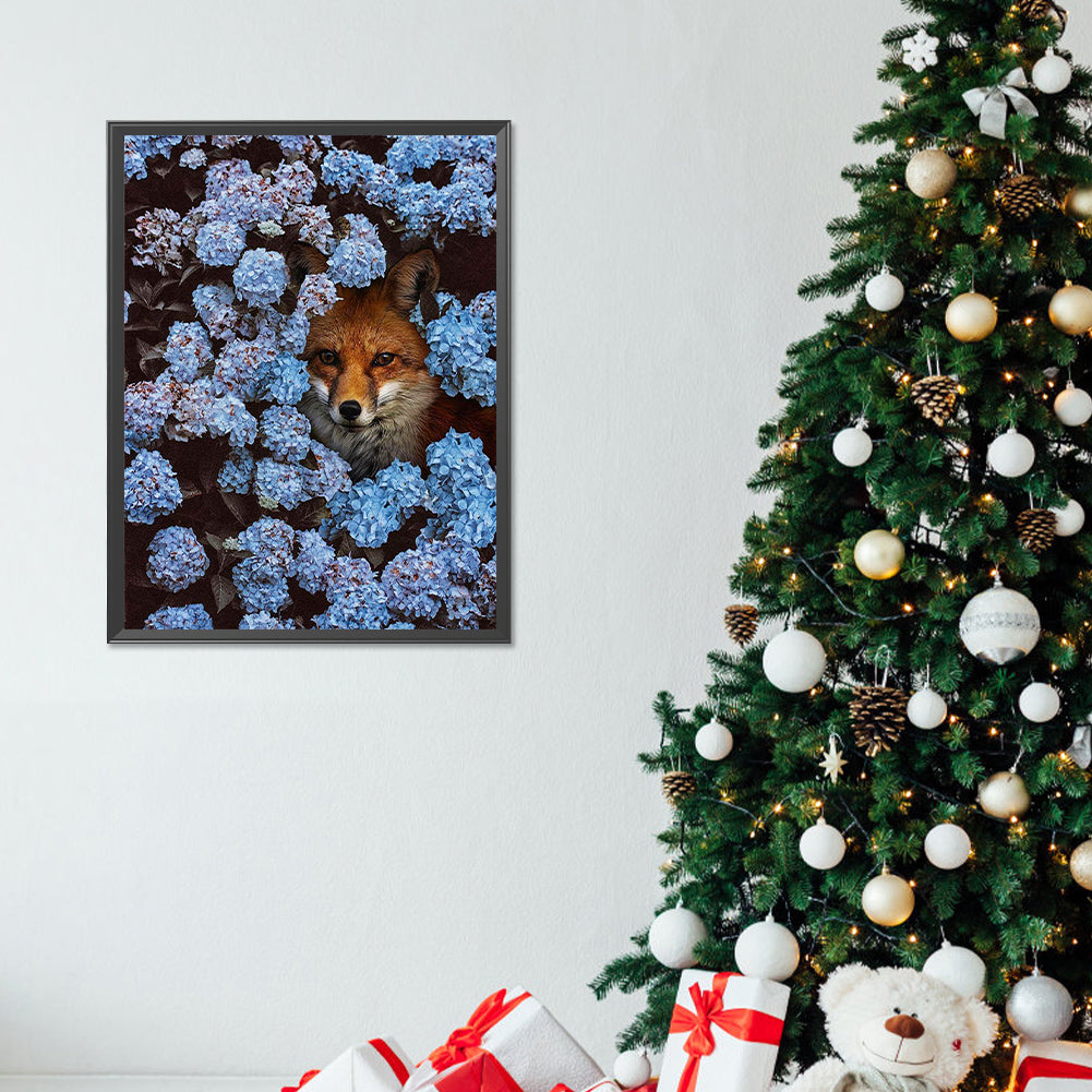 Hydrangea And Fox - Full Round Drill Diamond Painting 30*40CM