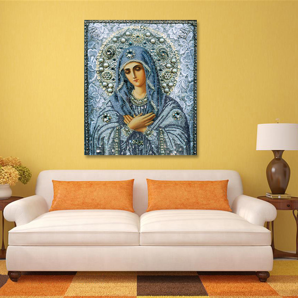 Maria - Special Shaped Drill Diamond Painting 26*30CM