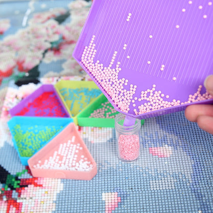 Large Capacity DIY Hexagonal Diamond Painting Tray with Spoon Brush(Mixed Color)