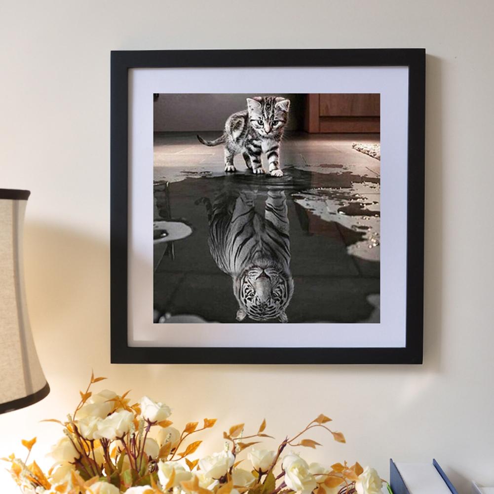 Cat Tiger - Full Round Drill Diamond Painting 30*30CM