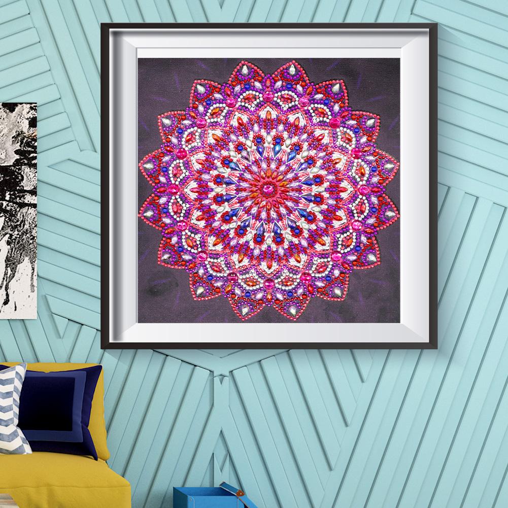 Datura - Special Shaped Drill Diamond Painting 30*30CM