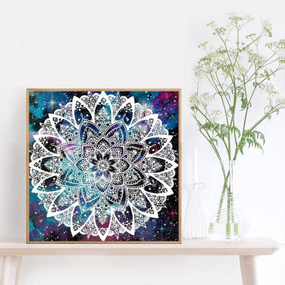 Datura - Full Square Drill Diamond Painting 40*40CM