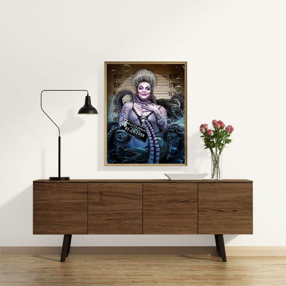 Wanted Ursula - Full Round Drill Diamond Painting 30*40CM
