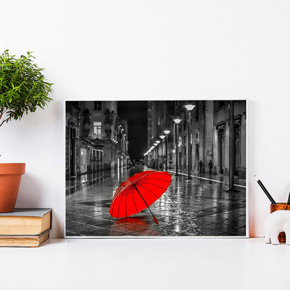 Red Umbrella On The Rainy Night Street - Full Round Drill Diamond Painting 40*30CM