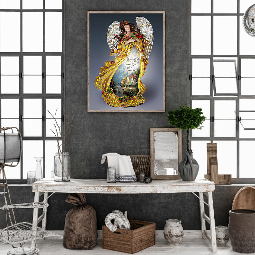 Elegant Lady - Special Shaped Drill Diamond Painting 30*40CM