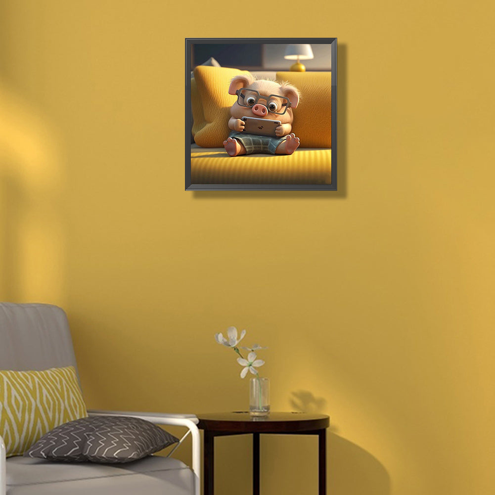 Pig Looking At Phone - Full Round Drill Diamond Painting 30*30CM